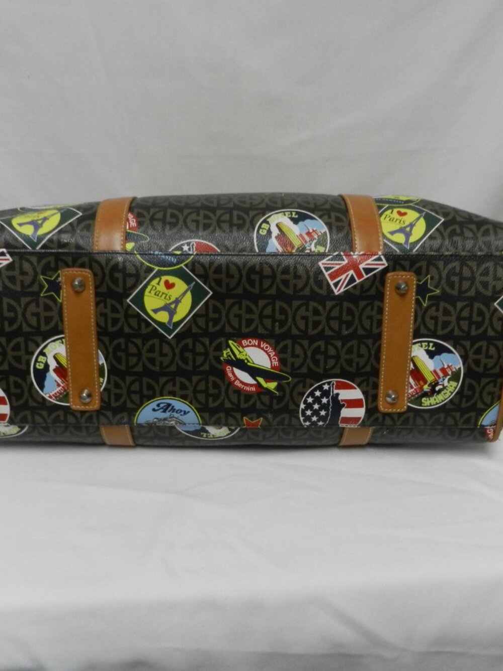 Giani Bernini Postcard duffle travel large bag Coated canvas Ahoy Paris Flags - Picture 11 of 16